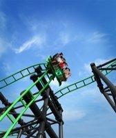 Green Lantern Roller Coaster - WARNER BROS. MOVIE WORLD and logo and all related characters and elements are trademarks of and © Warner Bros. Entertainment Inc. BATMAN, GREEN LANTERN and all related characters and elements are trademarks of and © DC Comics. (s12)