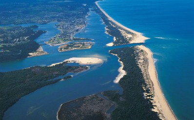 Ninety Mile Beach